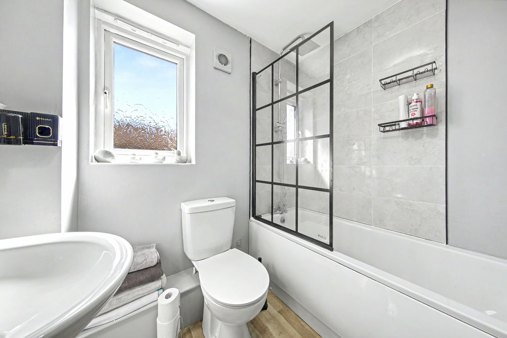 Masefield Avenue Holmewood